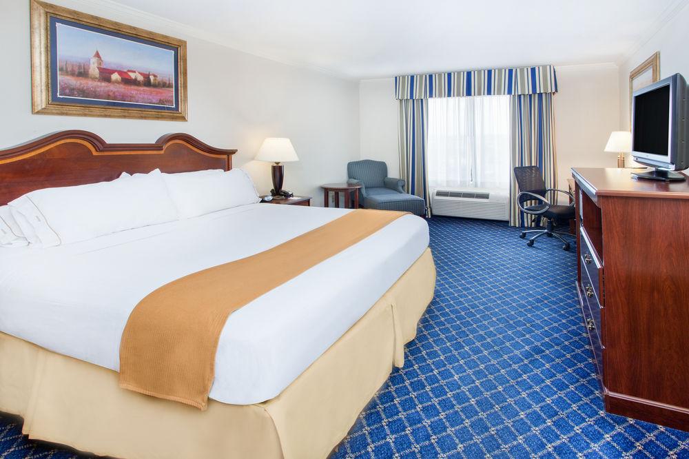 Holiday Inn Express By Ihg Douglas Exterior foto
